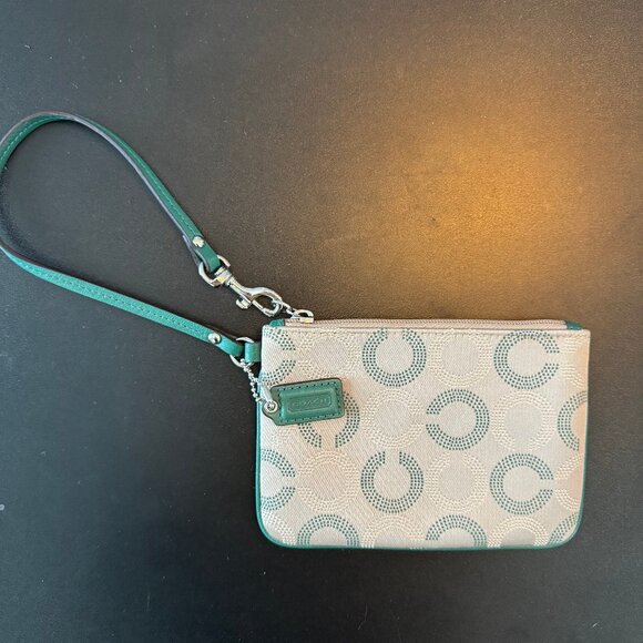 COACH – Ashley Dotted OP Small Wristlet/Clutch/Wallet F49460 - Picture 2 of 8